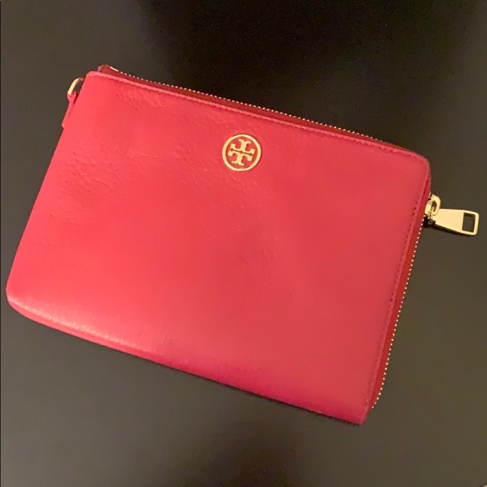 Tory Burch wristlet